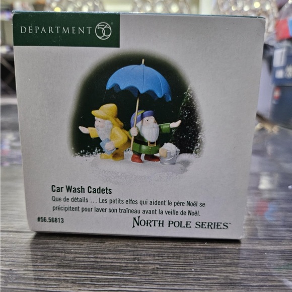 Department 56 Car Wash Cadets - Picture 2 of 7